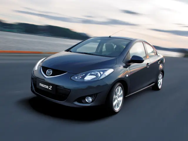 Mazda 2 II (DE)