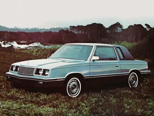 Plymouth Caravelle