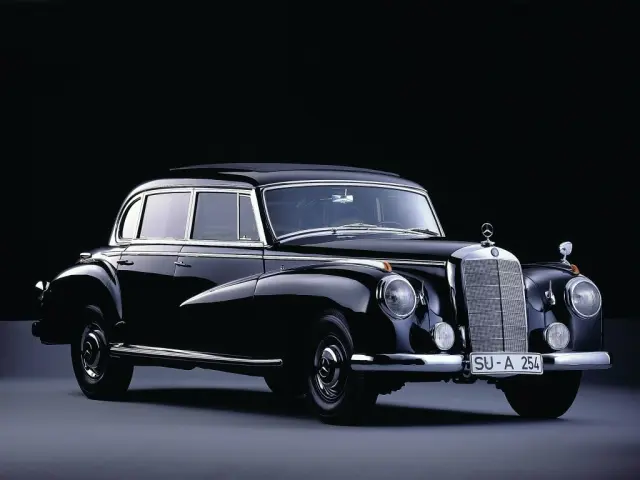 Mercedes-Benz W186