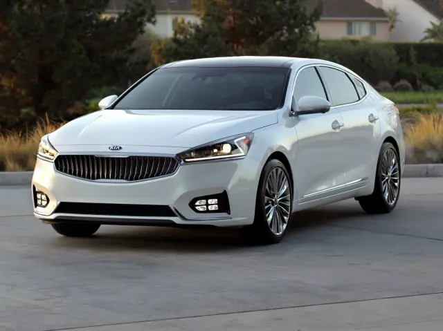 Kia K7 YG (II)