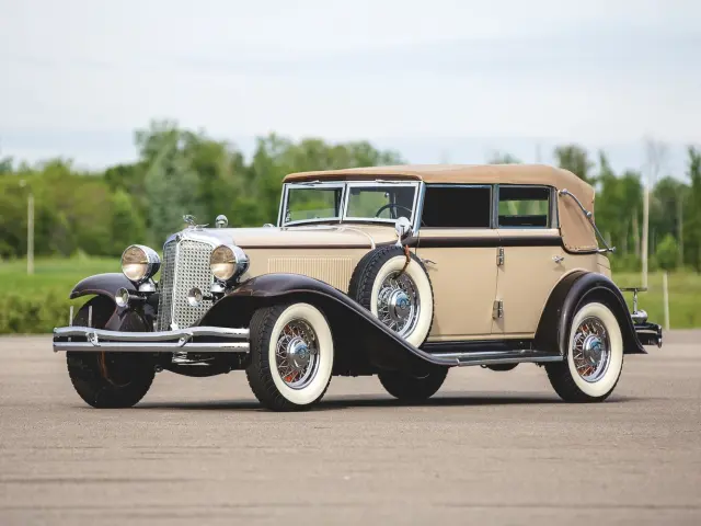 Chrysler Imperial II