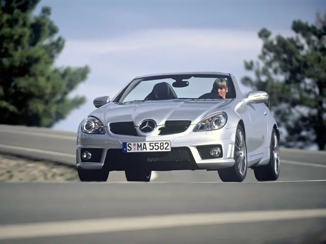 Mercedes-Benz SLK-Класс AMG