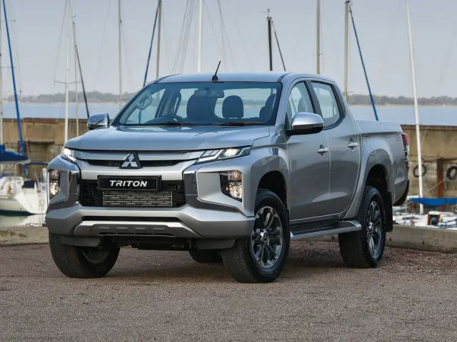 Mitsubishi Triton V Рестайлинг