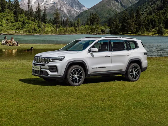 Jeep Grand Commander I (K8) Рестайлинг