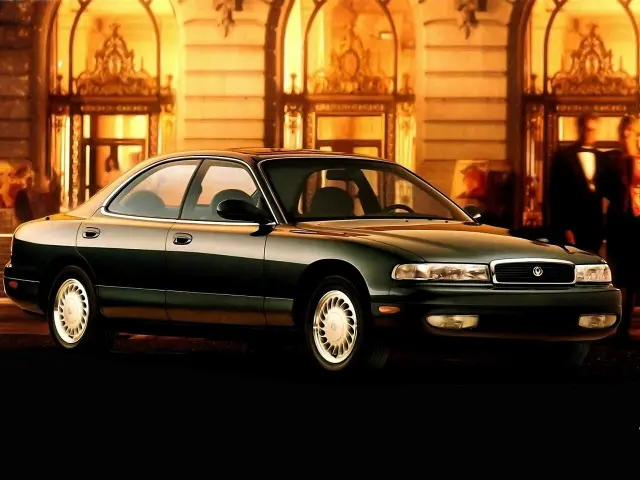 Mazda Sentia I (HD)